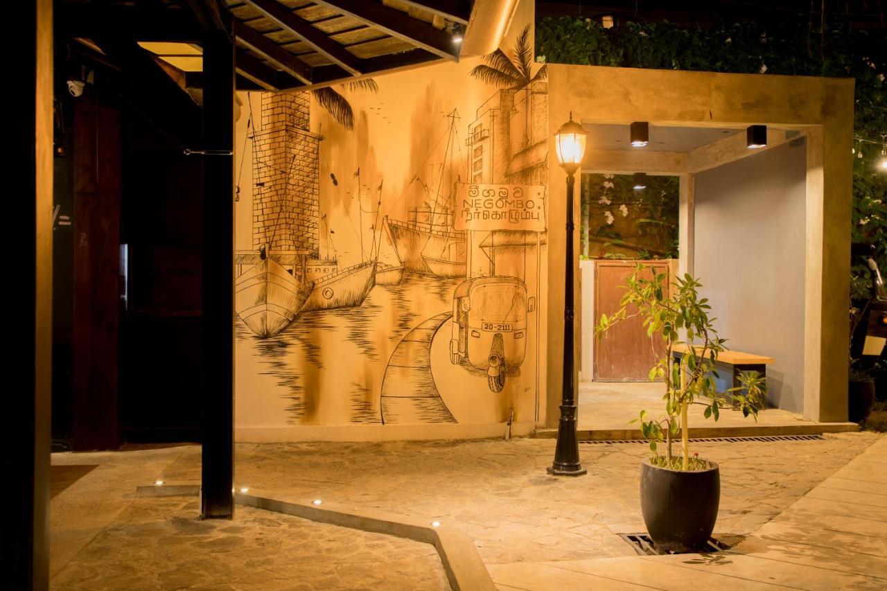 Tuk Tuk Boutique Hotel Negombo Esterno foto